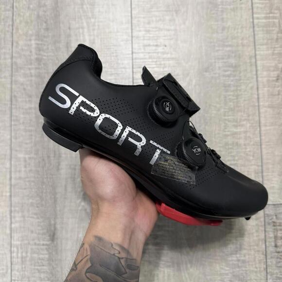 Shoes - Sport Cycling Black Shoes Self-Locking Size Euro 39‎ / 8.5 Women / 6 Men